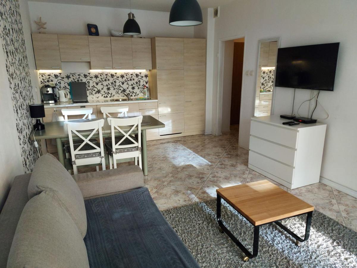 Apartament Portowy Z Garazem, Ul Towarowa Kołobrzeg Exterior foto