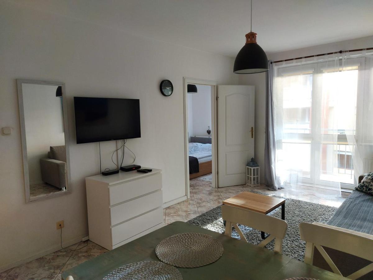 Apartament Portowy Z Garazem, Ul Towarowa Kołobrzeg Exterior foto