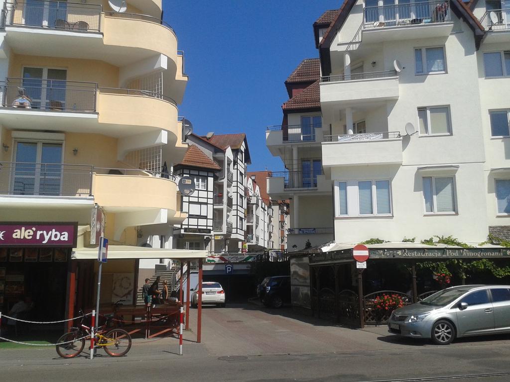 Apartament Portowy Z Garazem, Ul Towarowa Kołobrzeg Exterior foto