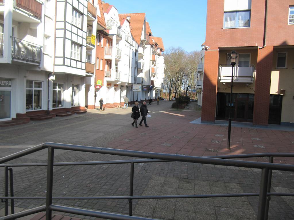 Apartament Portowy Z Garazem, Ul Towarowa Kołobrzeg Habitación foto