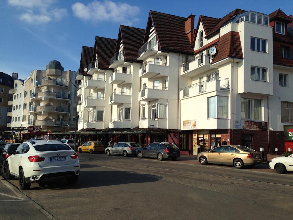 Apartament Portowy Z Garazem, Ul Towarowa Kołobrzeg Habitación foto